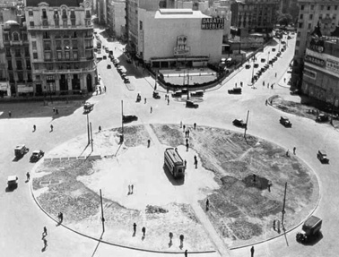 1936. Av. 9 de Julio previa a la construcción del obelisco